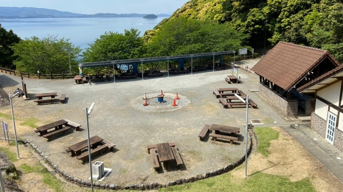 【時津町・長与町民限定】みんなでワイワイ♪楽しいキャンプ【バンガロー／常設・組立て式テント】